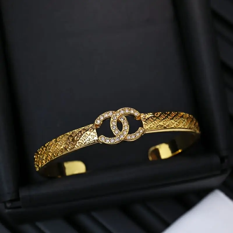 chanel bracelets s_12342761